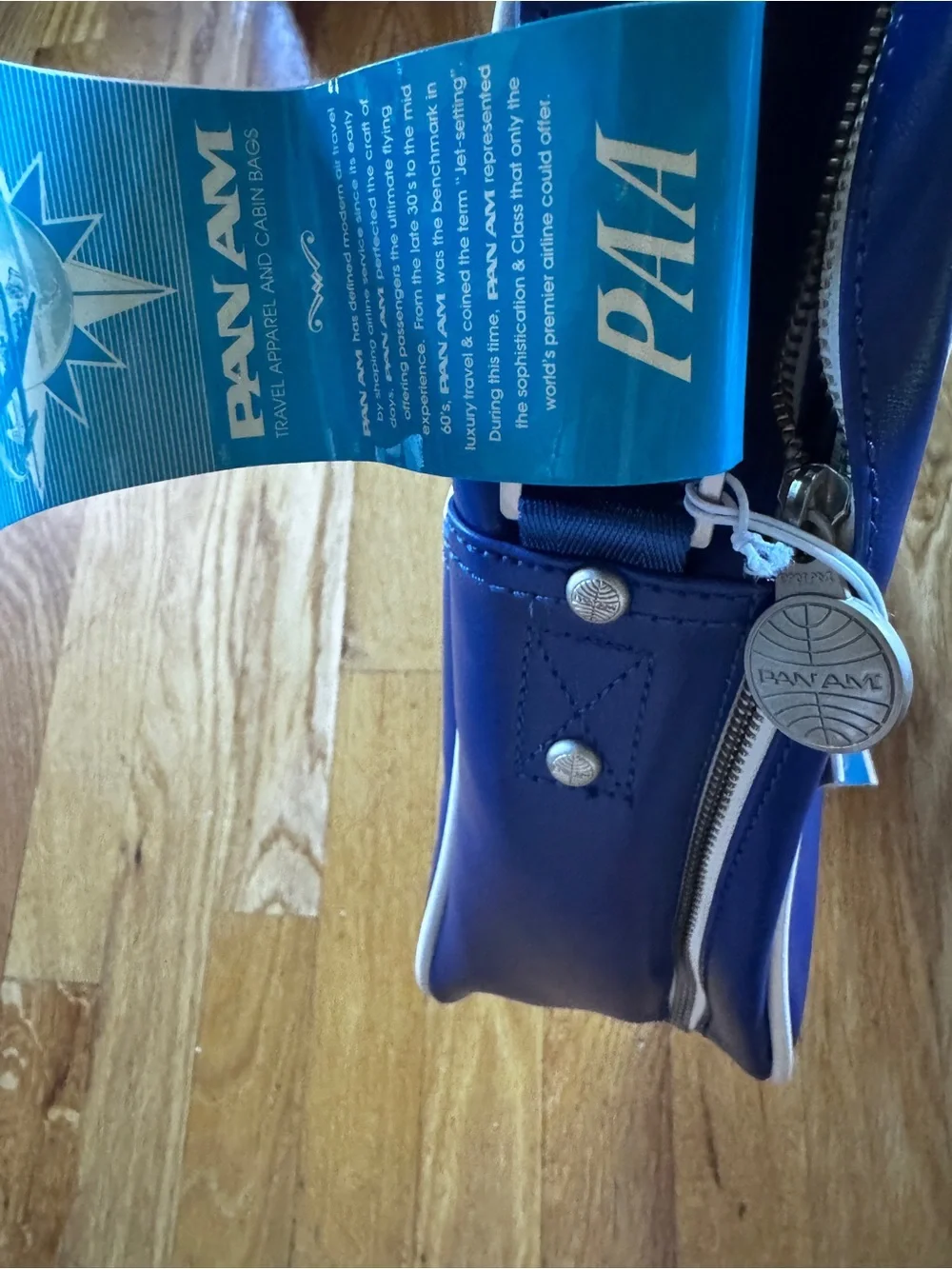 Pan Am “innovator” Retro Blue Logo Travel Bag certified vintage style by Pan Am